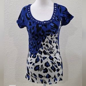 Red Women's Short Sleeve Top with Blue and Black Leopard Print